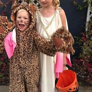 Kid goddess costume